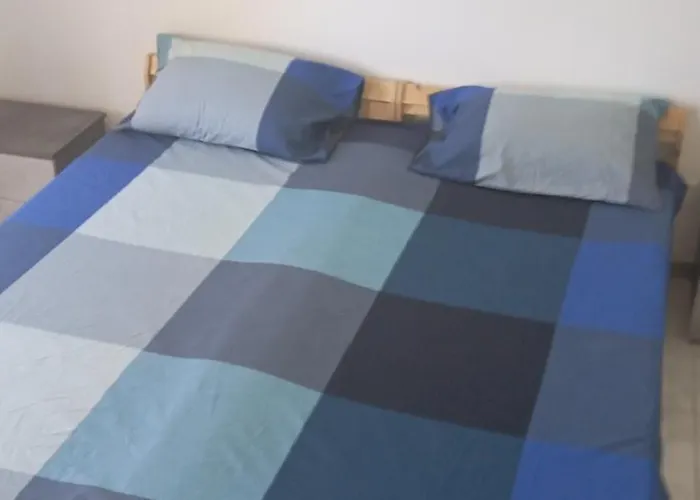 Tal Landier Han/Misafirhane Qormi